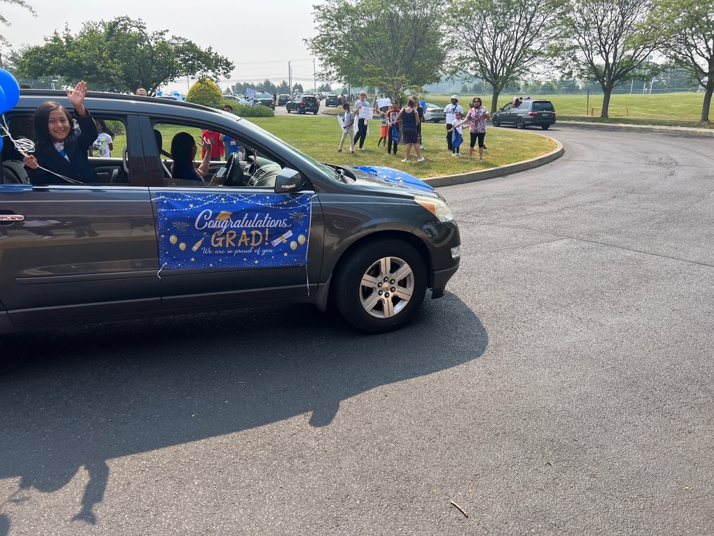 4th Grade Car Parade