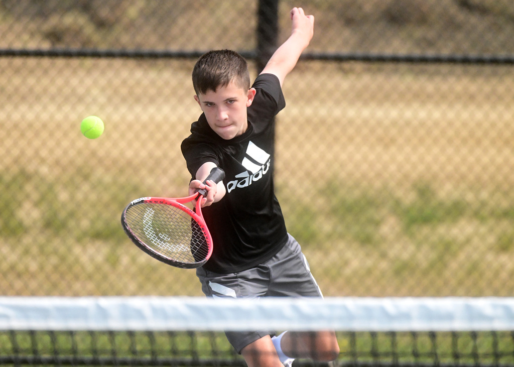 FHS tennis camp