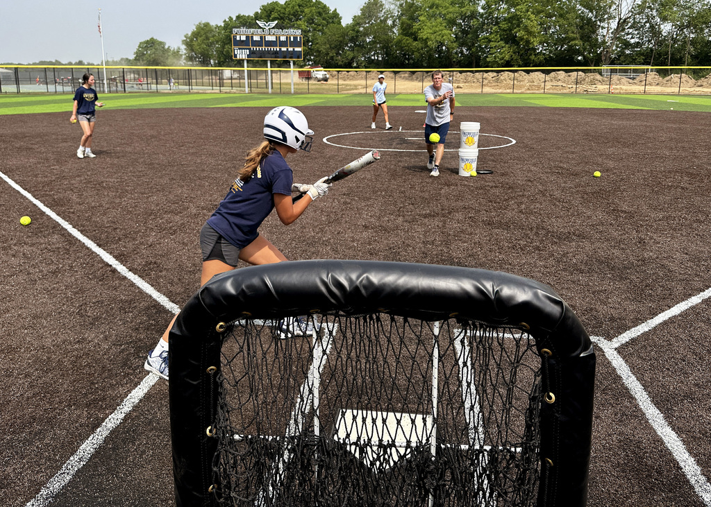 FHS softball camp