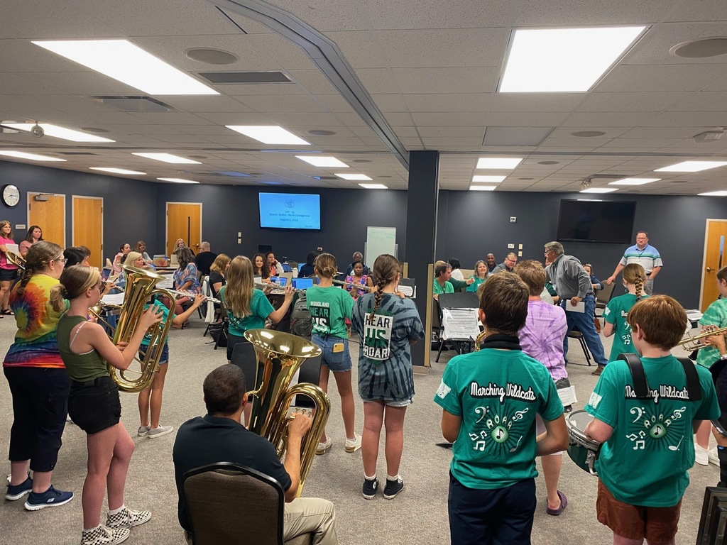 WMS Band performs for meeting attendees