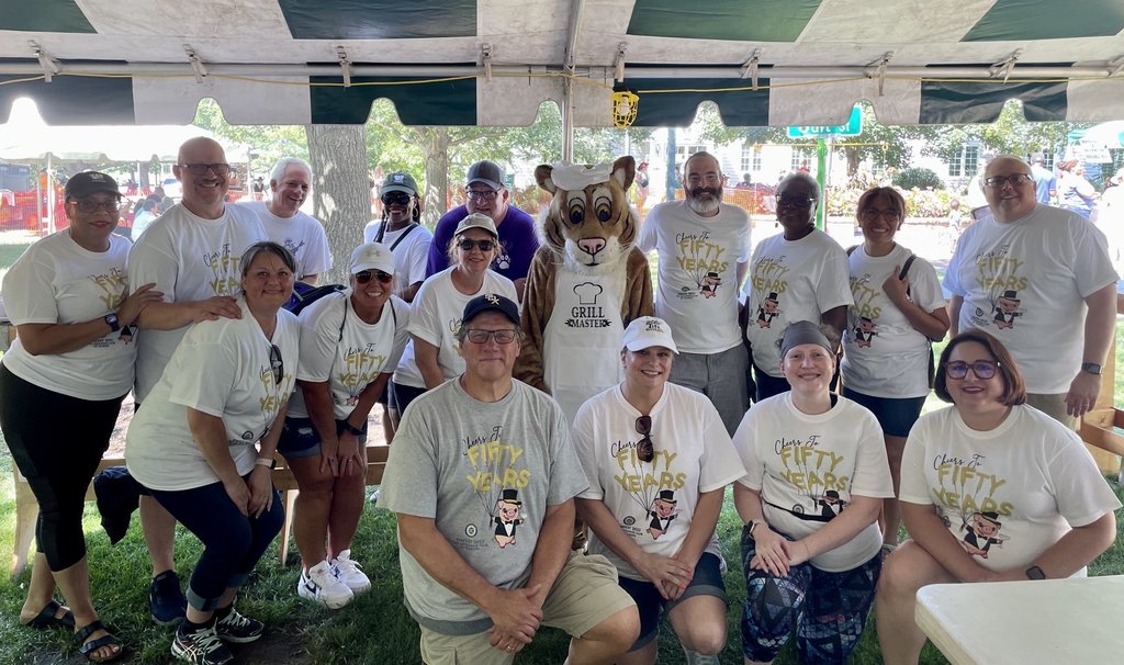Woodland Board of Education and Administrators volunteer at RibFest at Gurnee Days