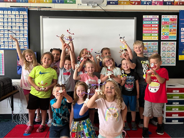 We went over emotions and friendship by making our own friend forky!  🔴🔵  #HESRedHawks #USD415 #RedHawkReady #Hiawathaks #HiawathaKansas #VisitHiawatha 🔴🔵