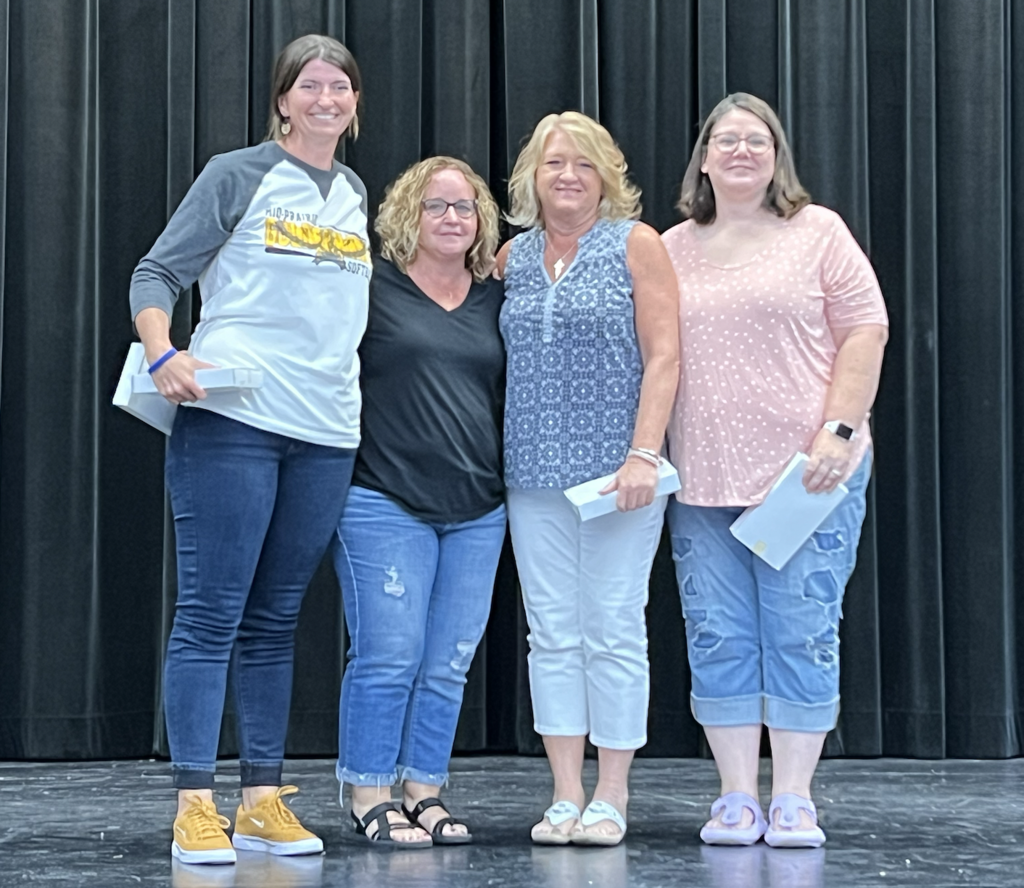 Sarah Puttmann, Traci Zahradnek, Paula Yoder, Megan NEal