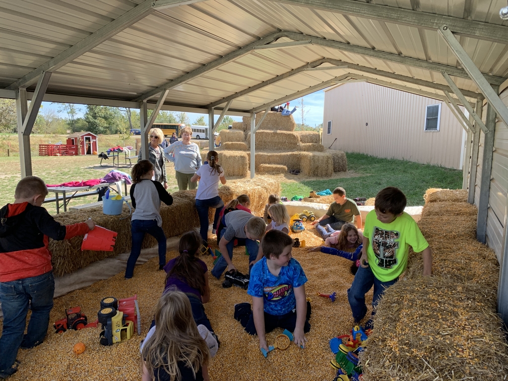 Corn pit fun