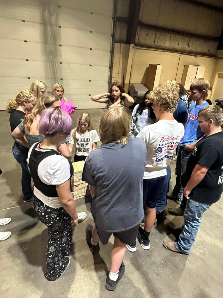 2023-2024 has begun! Giant Jenga with teamwork, leadership, communication and engineering on the first day of Agriscience. We’ve found our “circle” And it’s gonna be a great year Greenhands.