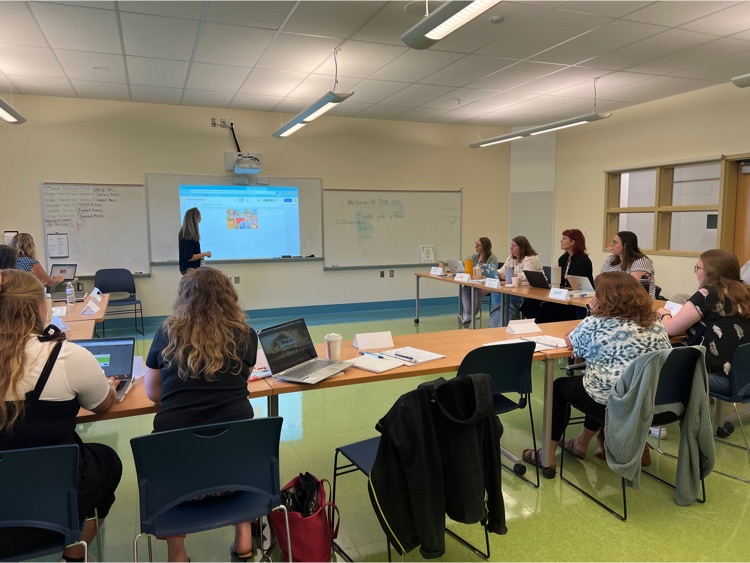 New teachers learning jam board