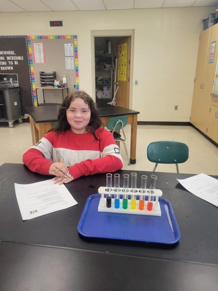 7th grade students enjoyed practicing measurement, precision, safety and reviewing science tools with a Rainbow Lab! 🔴🔵 #HMSRedHawks #USD415 #RedHawkReady #Hiawathaks #HiawathaKansas #VisitHiawatha 🔴🔵