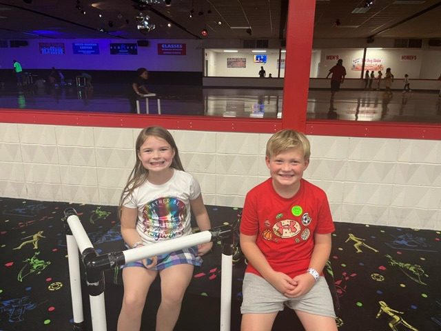 Douglas students at Skate City 