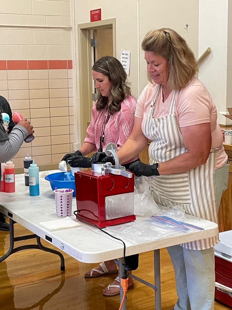 students waiting for snowcones