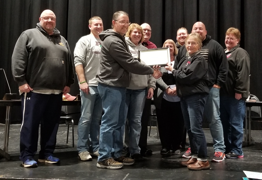 Holiday Gardens Award