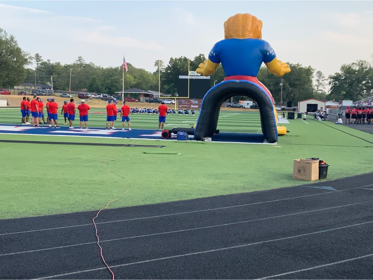 HHS Community pep rally 2