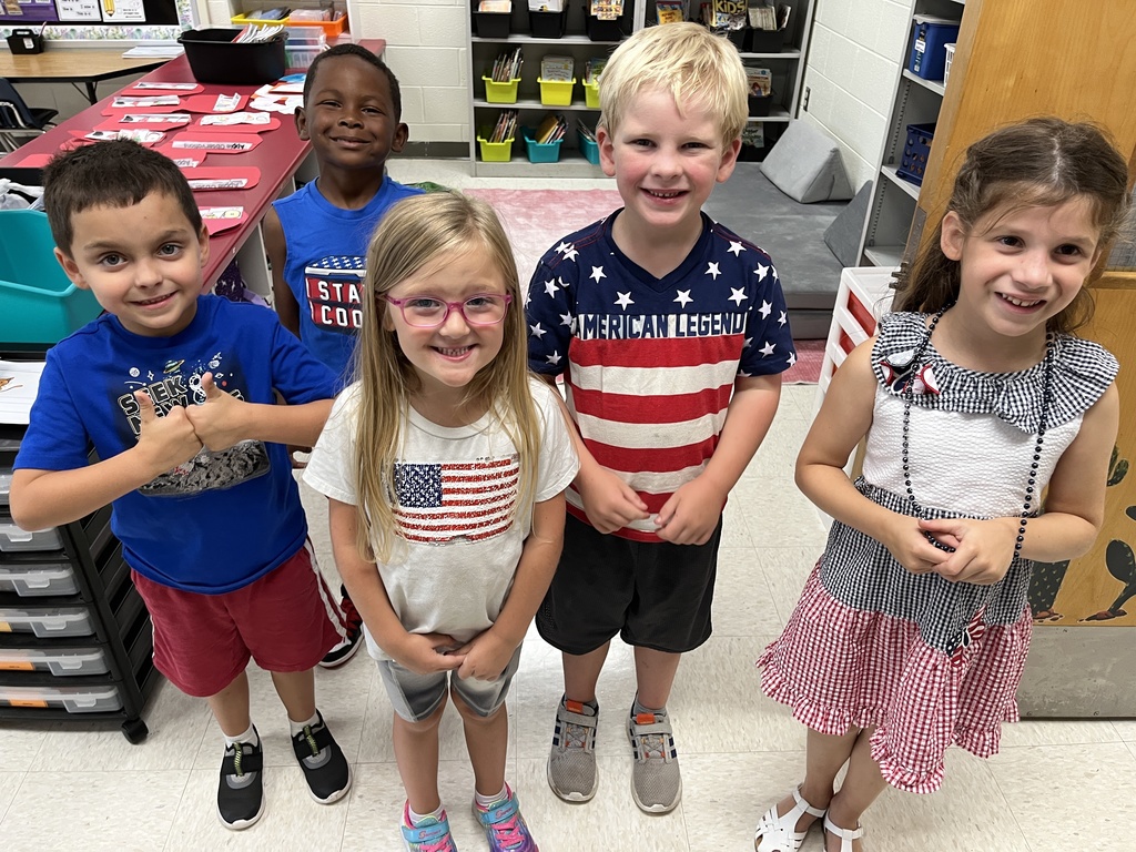 PCPS elementary schools invited students and staff to wear red, white and blue in honor of Patriot Day. 
