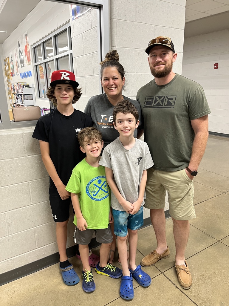 Parents and students attend back to school night.