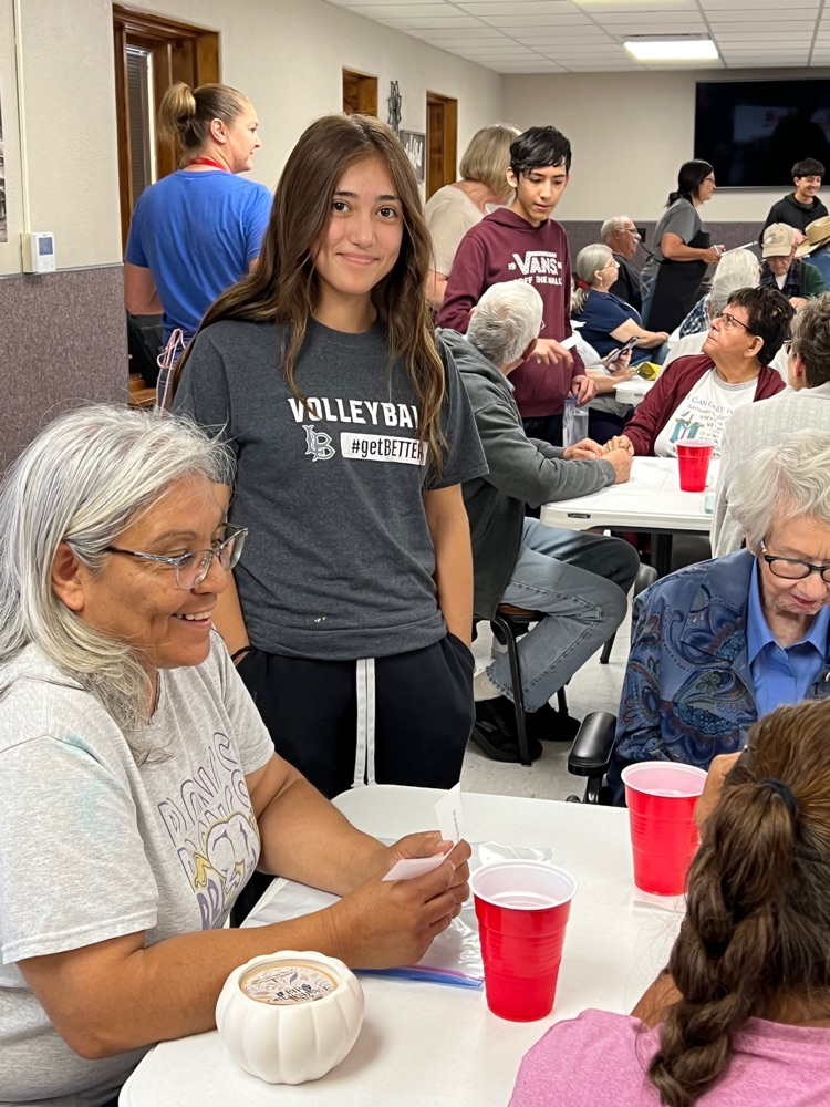 Aydrah hearing some interesting stories about the Lakin of yore