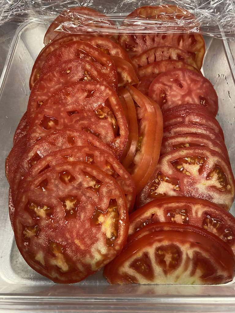 photo of heirloom tomoatoes