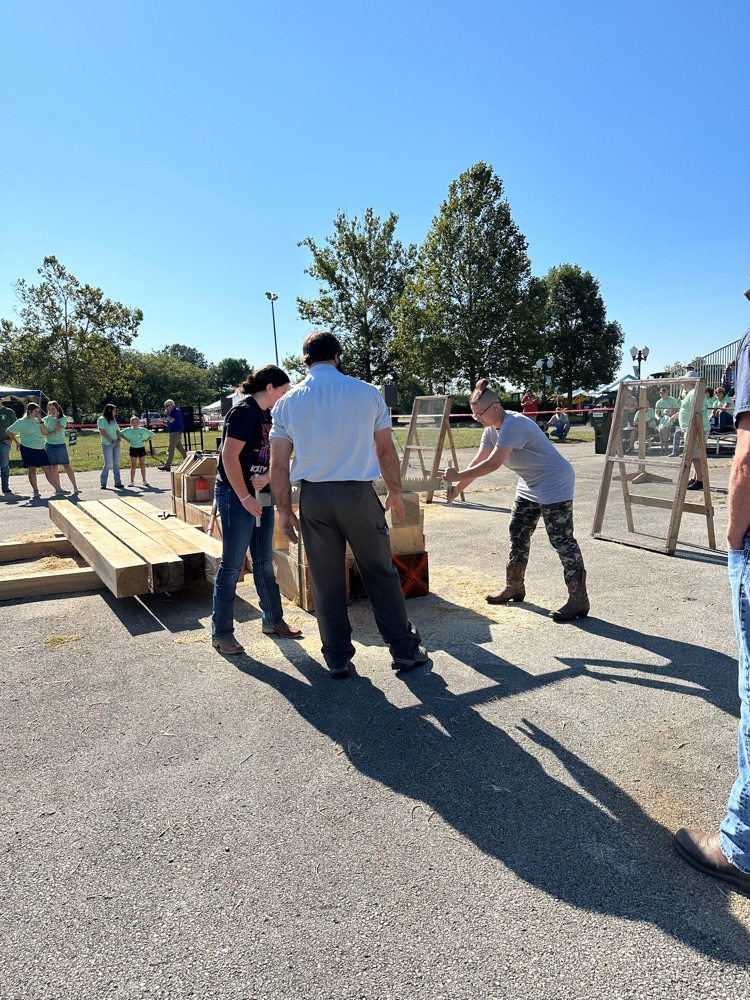 Katie and Serinadee Cross Cut