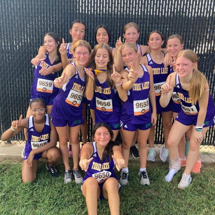 8th grade girls cross country team