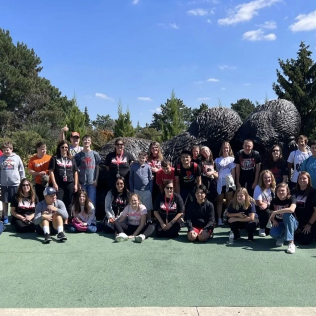 Students at the zoo