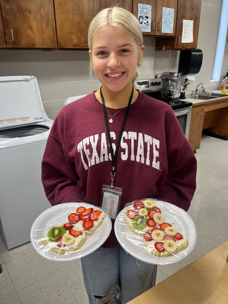 Culinary and Nutrition students have been working hard practicing new kitchen skills as well as cooperation, communication and time management in the culinary kitchen as we wrapped up our fruits unit! 