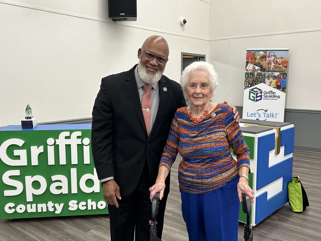 GSCS Superintendent Dr. Keith Simmons with 2023 Educator Hall of Fame Inductee June Lisle