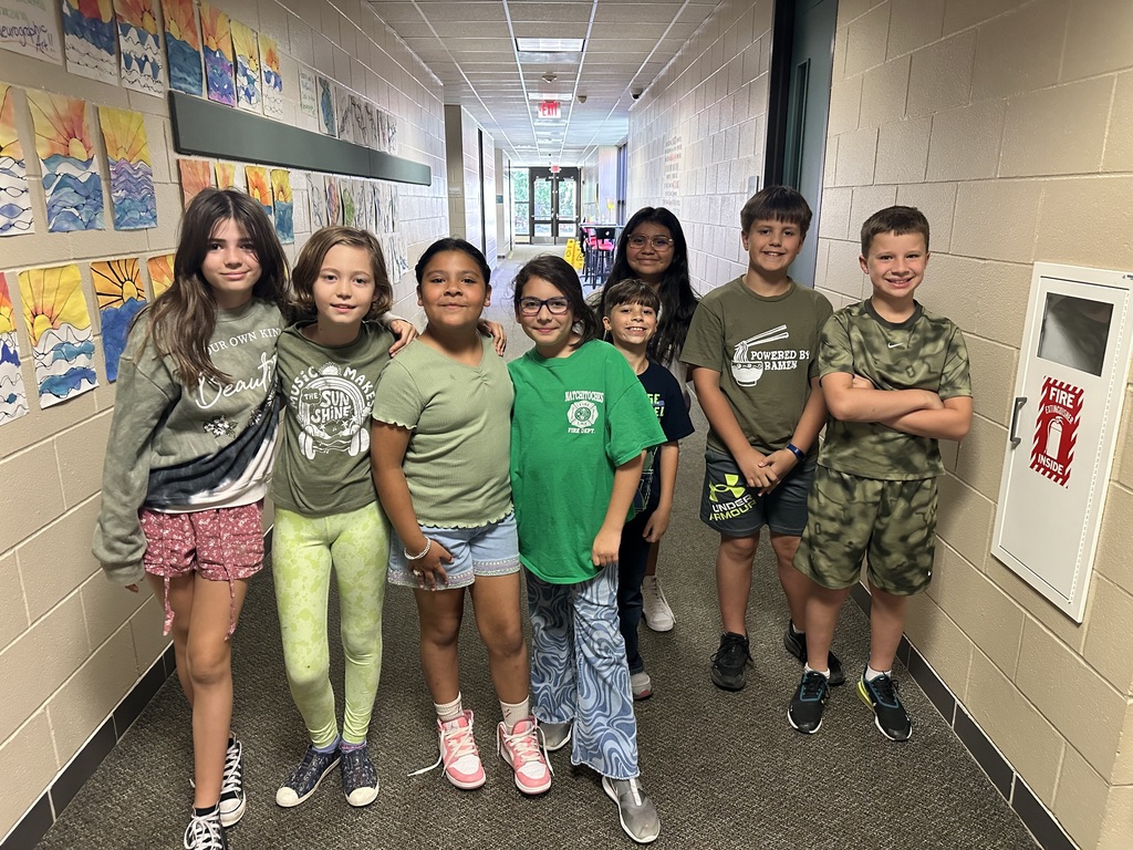 5th Grade Wearing Green-the color of PROMISE