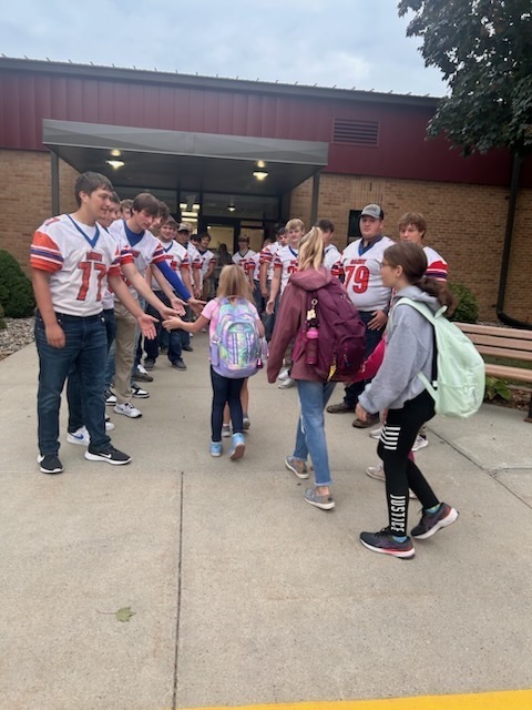 Canby Lancer football team welcoming students
