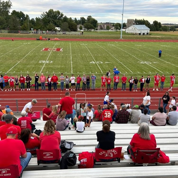 Teacher appreciation night!  🔴🔵  #HHSRedHawks #USD415 #RedHawkReady #Hiawathaks #HiawathaKansas #VisitHiawatha 🔴🔵 
