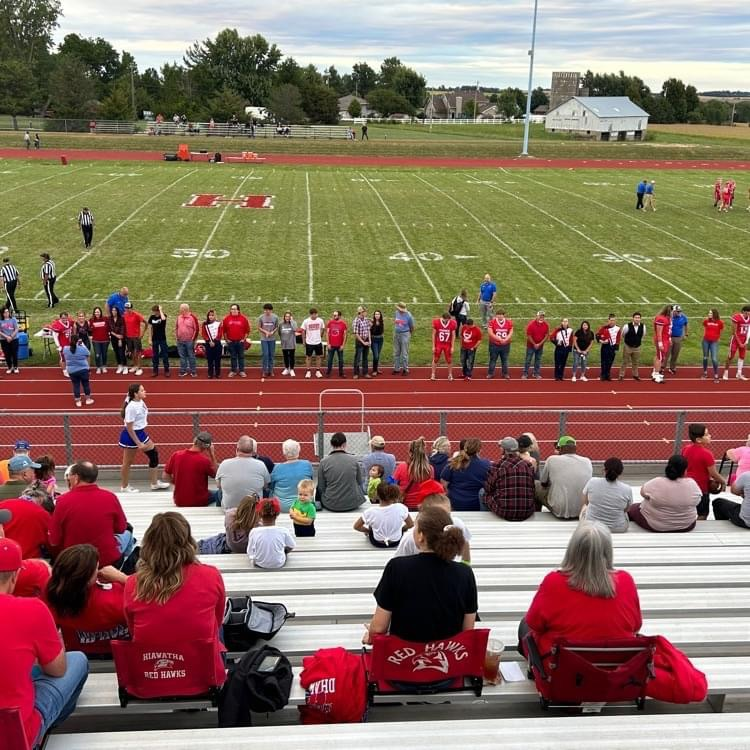 Teacher appreciation night!  🔴🔵  #HHSRedHawks #USD415 #RedHawkReady #Hiawathaks #HiawathaKansas #VisitHiawatha 🔴🔵 