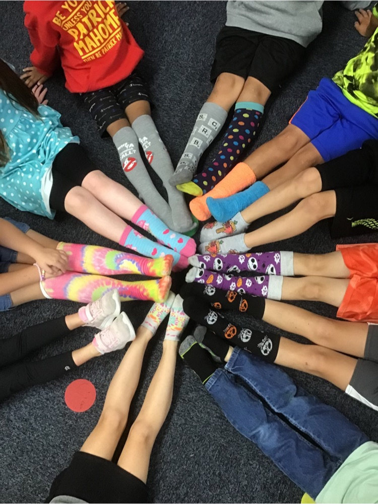 Day 3 of HES Spirit Week: Crazy Sock Day!  More photos to be added as they come in!  🔴🔵 #HESRedHawks #USD415 #RedHawkReady #Hiawathaks #HiawathaKansas #VisitHiawatha 🔴🔵