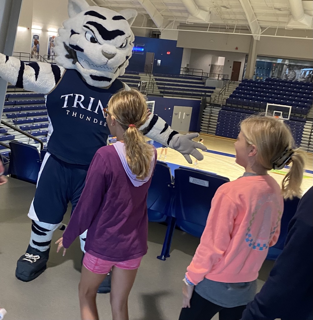 students with a mascot