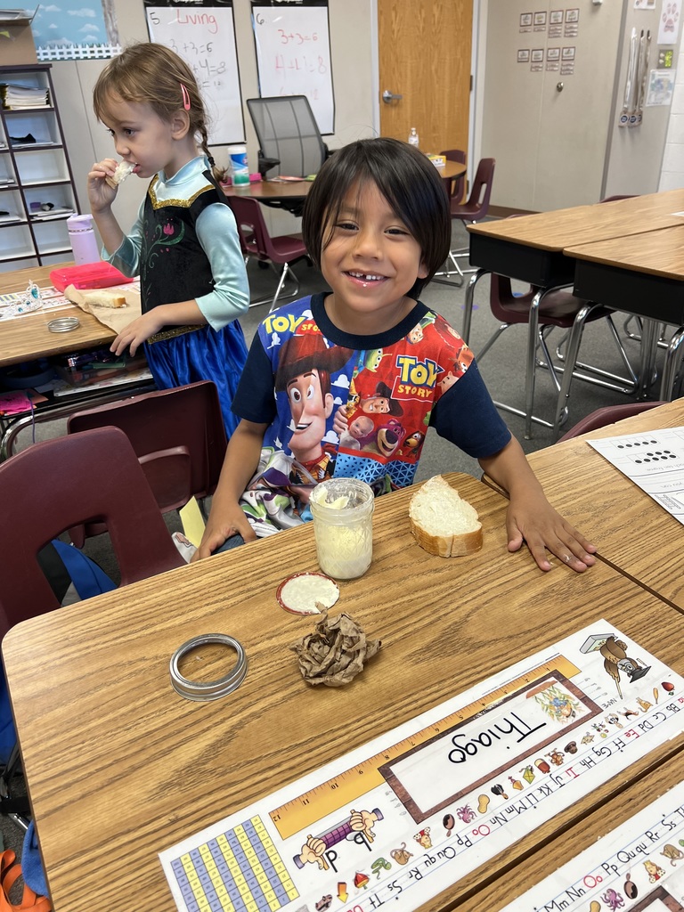 one student showing his butter experiment