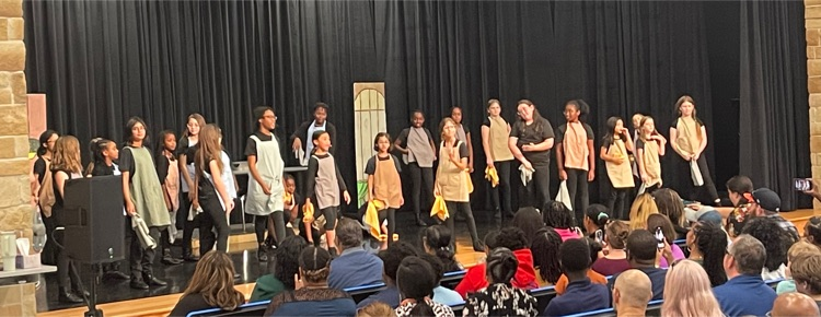 Annie performance