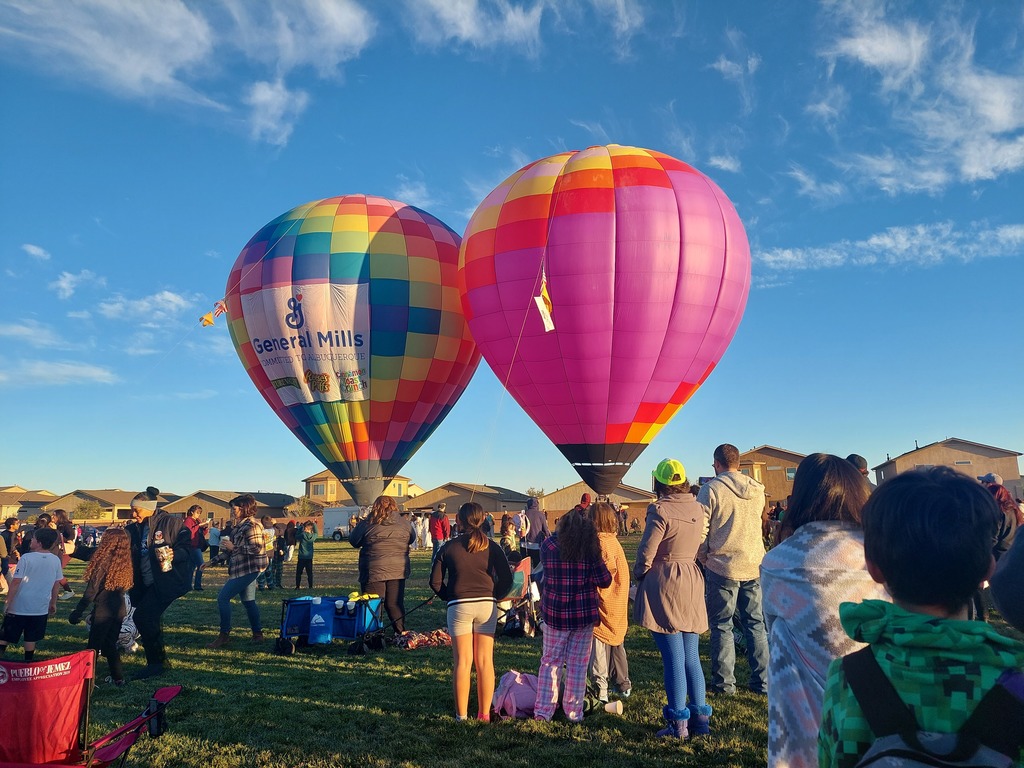 balloons aloft