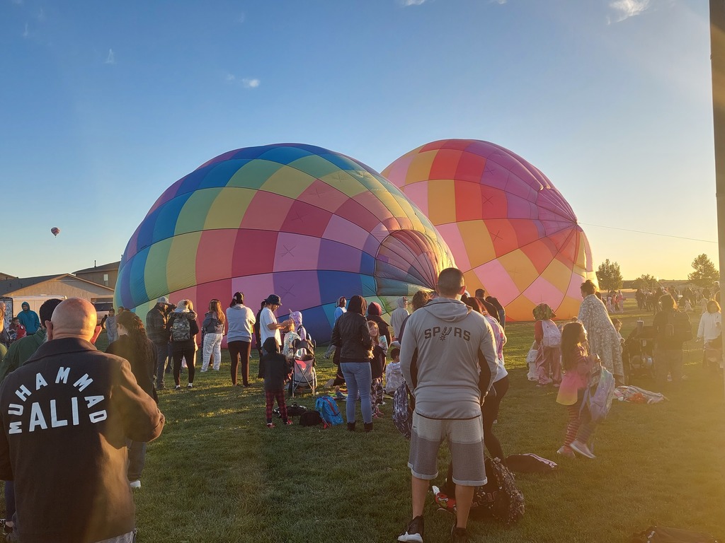 balloons aloft