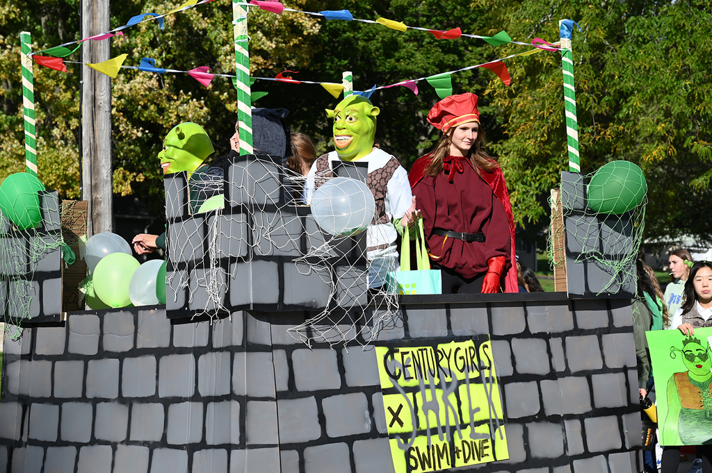 Students dressed up as Shrek