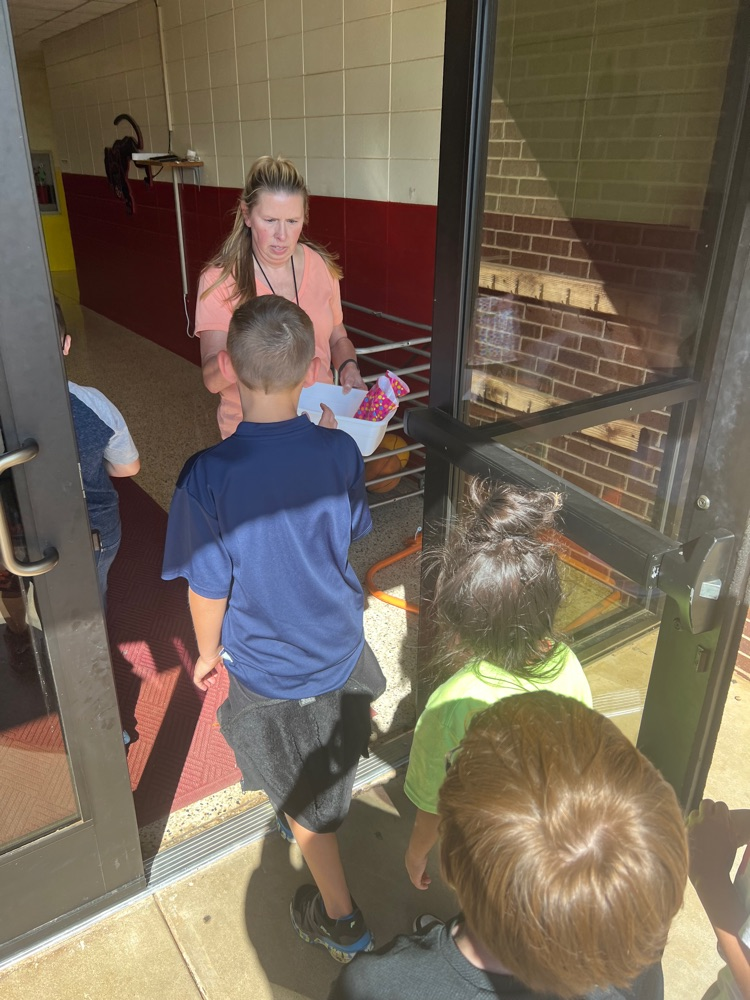 students going in building