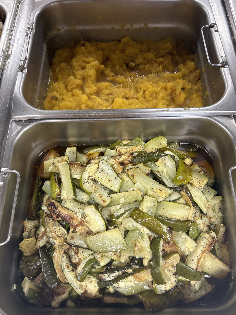 photo of mashed acorn squash and roasted zuccini