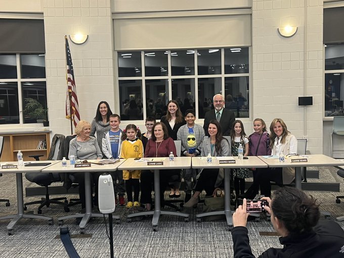 IPS K-kids did an awesome job presenting at the board meeting tonight!  Great job Dorothy, Josie, Yusuf, Ellen, Jackson, and Sam!  Thank you advisors Ms Sluka and Mrs Roberts.