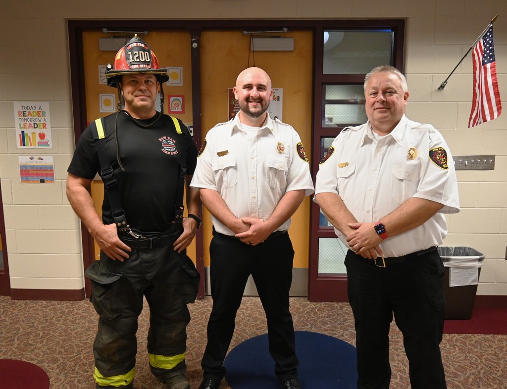 3 paw paw firemen