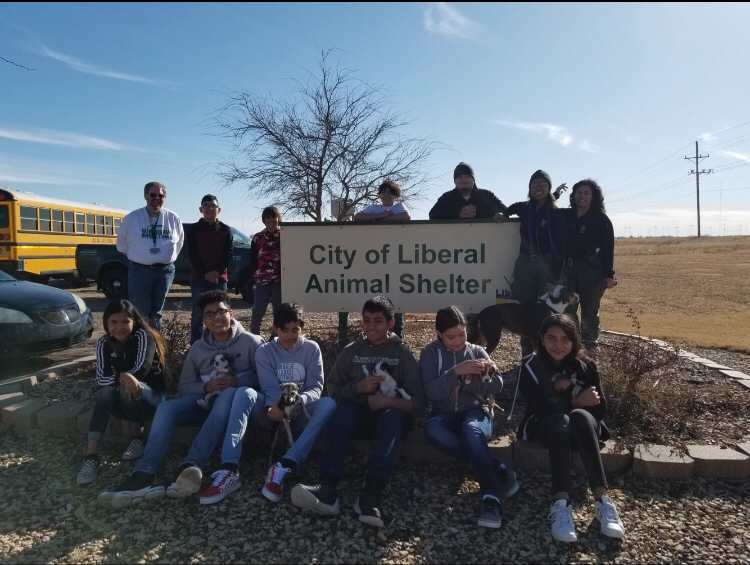 Mr. Purdy’s WarmUp students at Liberal Animal Shelter