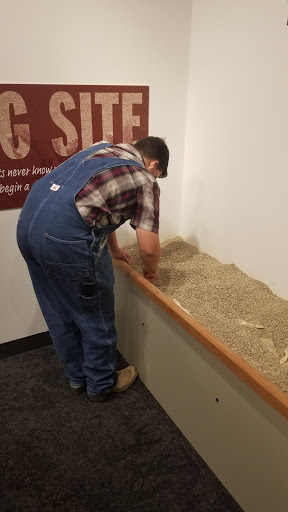 Student Digging