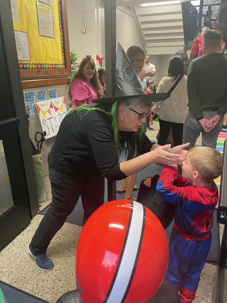 Glenview Trunk or Treat event photo