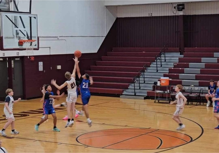 Kelten Smith with the block!