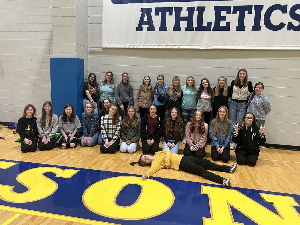 TMS and THS students attend STEMM Expo at Edison.  