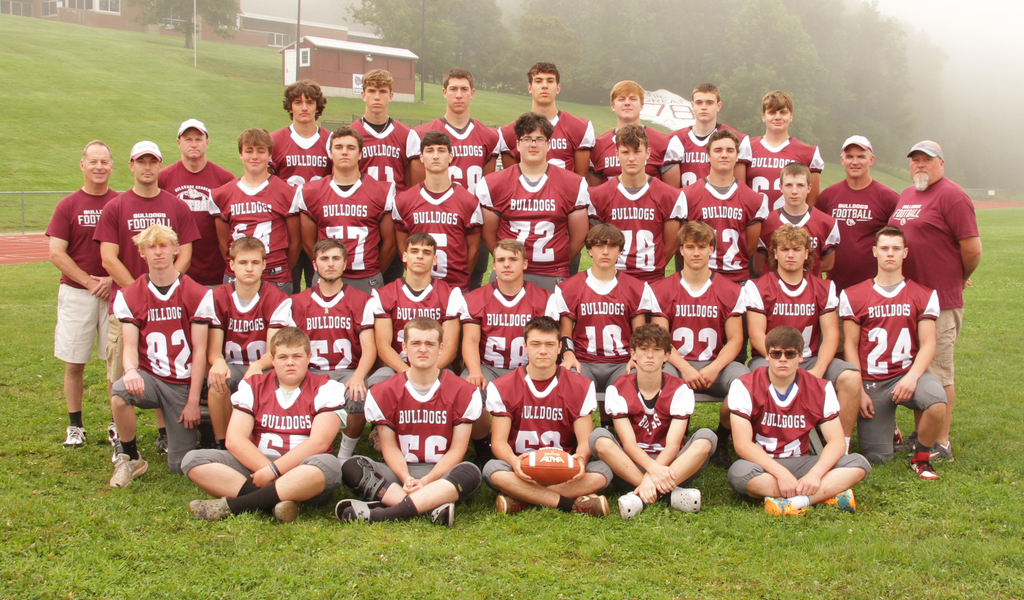 Delaware Academy varsity fottbal team picture