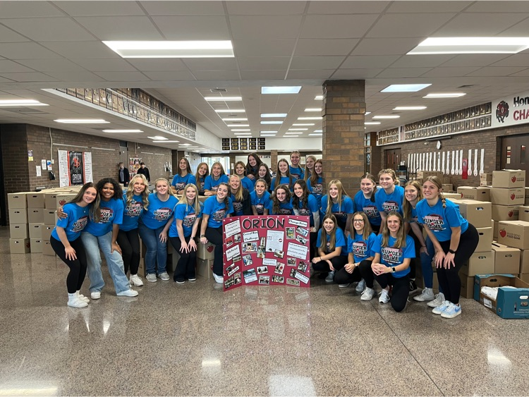 OHS Student Council prepping to deliver food for the Hunger Drive  