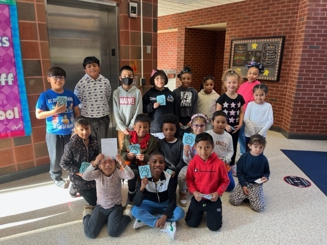 These students earned 5 Paws