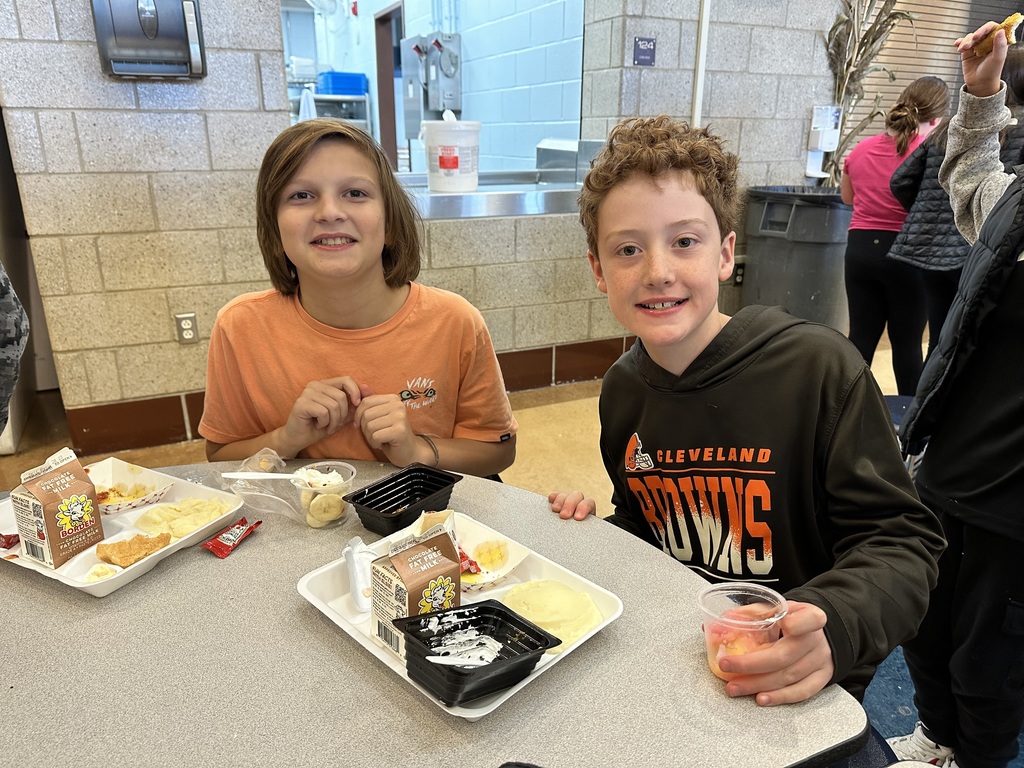Thanksgiving feast at BMS