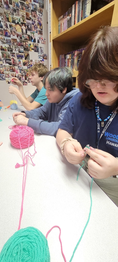 7th graders learning to crochet