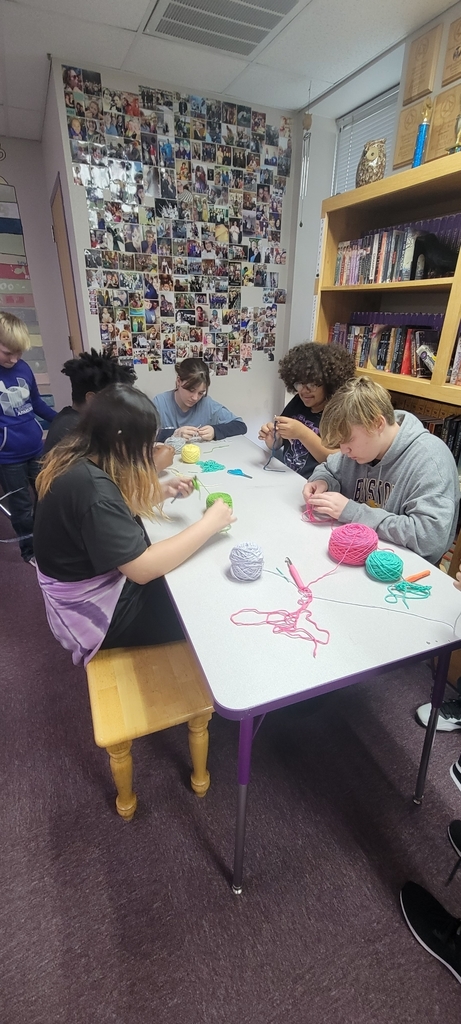 7th graders learning to crochet